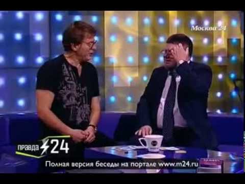 Евгений Брюн не фотографируется «уточкой»