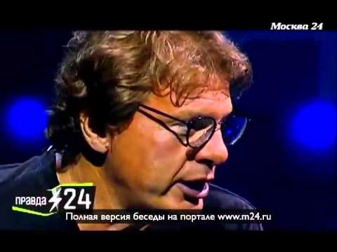Сергей Лукьяненко: «К коммунизму отношусь очень хорошо»